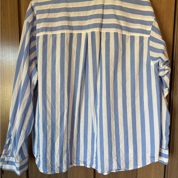 Blue and White Striped Button-Up Shirt - Picture 2 of 5